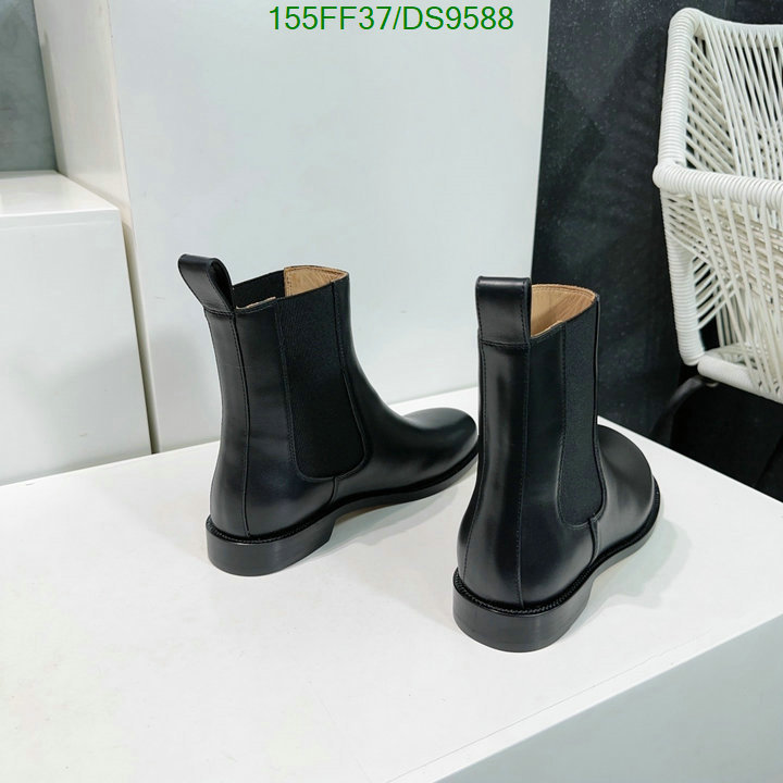 Boots-Women Shoes Code: DS9588 $: 155USD