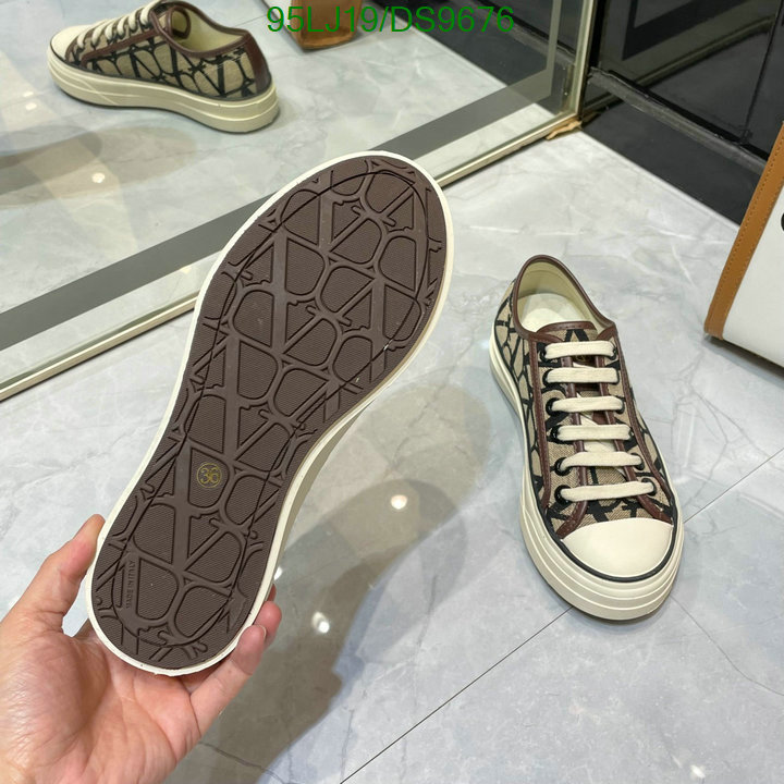 Valentino-Men shoes Code: DS9676 $: 95USD