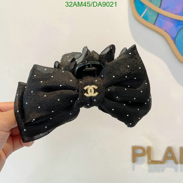 Chanel-Headband Code: DA9021 $: 32USD