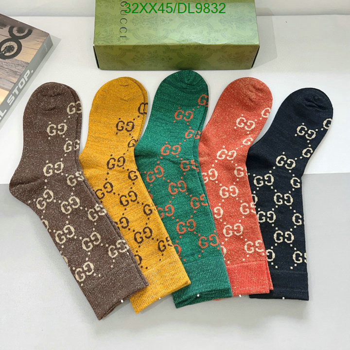 Gucci-Sock Code: DL9832 $: 32USD