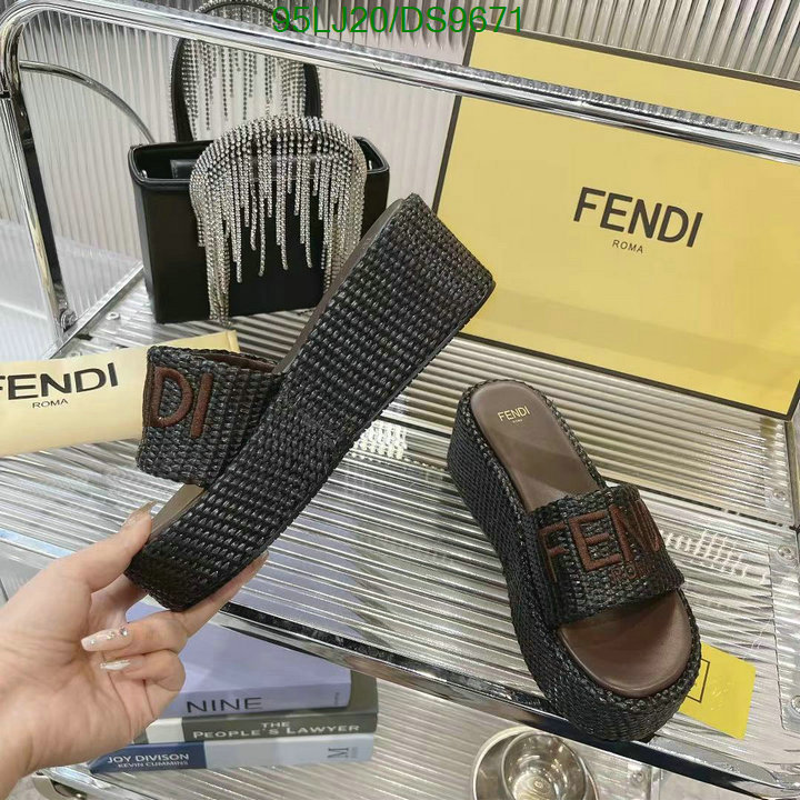 Fendi-Women Shoes Code: DS9671 $: 95USD