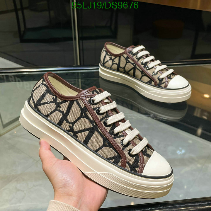 Valentino-Men shoes Code: DS9676 $: 95USD