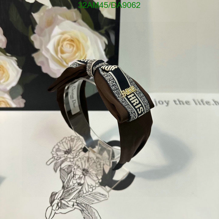 Dior-Headband Code: DA9062 $: 32USD