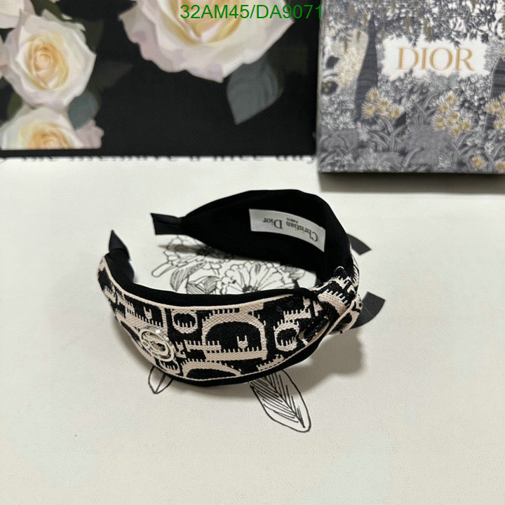 Dior-Headband Code: DA9071 $: 32USD