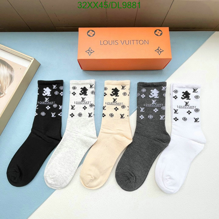 LV-Sock Code: DL9881 $: 32USD