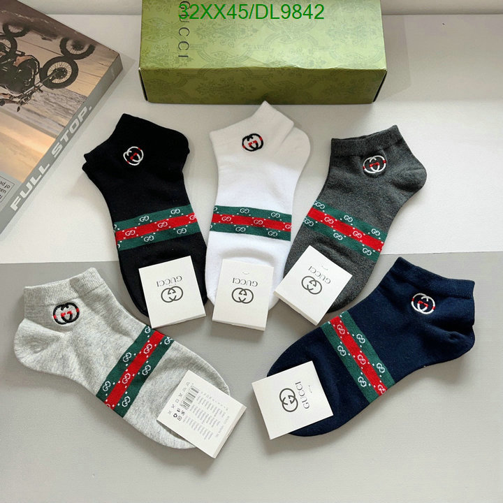 Gucci-Sock Code: DL9842 $: 32USD