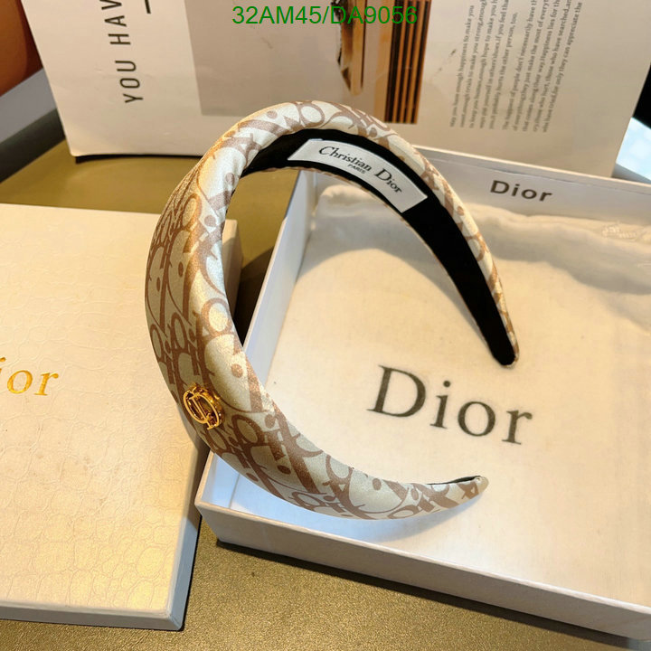 Dior-Headband Code: DA9056 $: 32USD