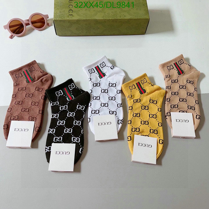 Gucci-Sock Code: DL9841 $: 32USD