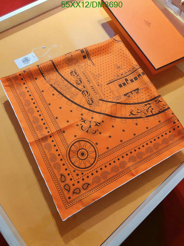 Hermes-Scarf Code: DM8690 $: 55USD