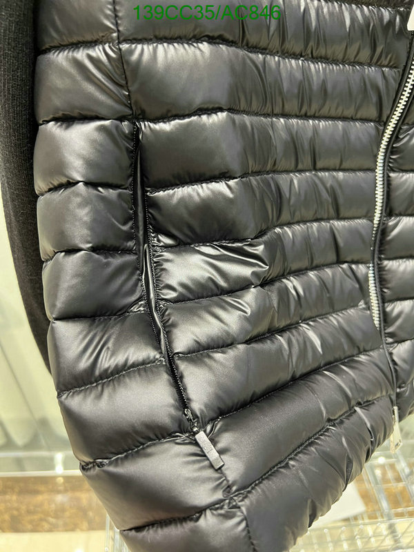 Moncler-Down jacket Women Code: AC846 $: 139USD