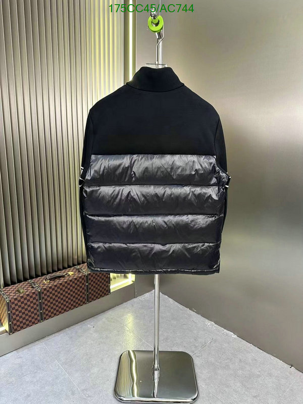 Moncler-Down jacket Women Code: AC744 $: 175USD