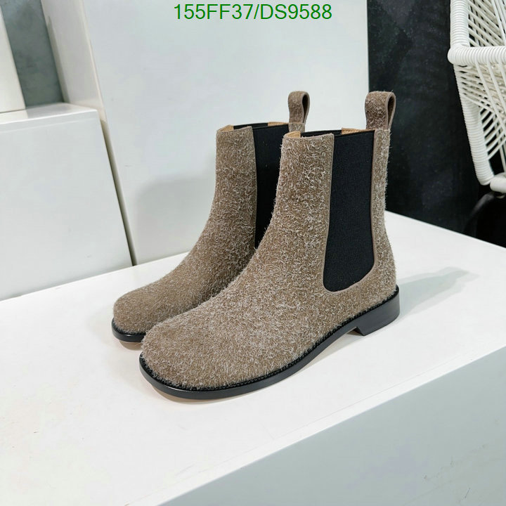 Boots-Women Shoes Code: DS9588 $: 155USD