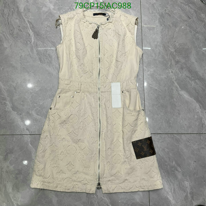 LV-Clothing Code: AC988 $: 79USD