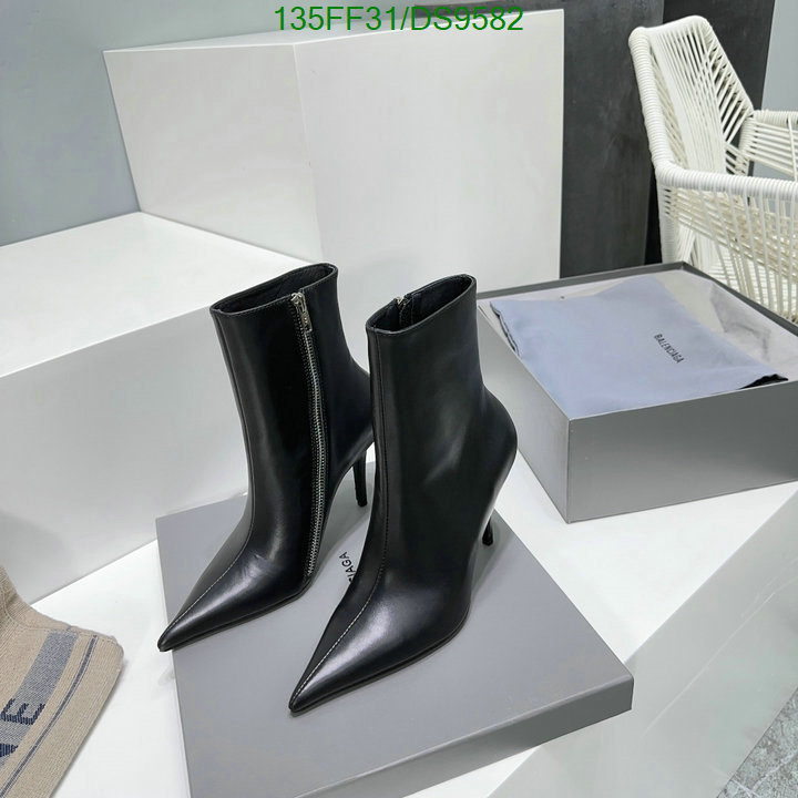 Balenciaga-Women Shoes Code: DS9582 $: 135USD