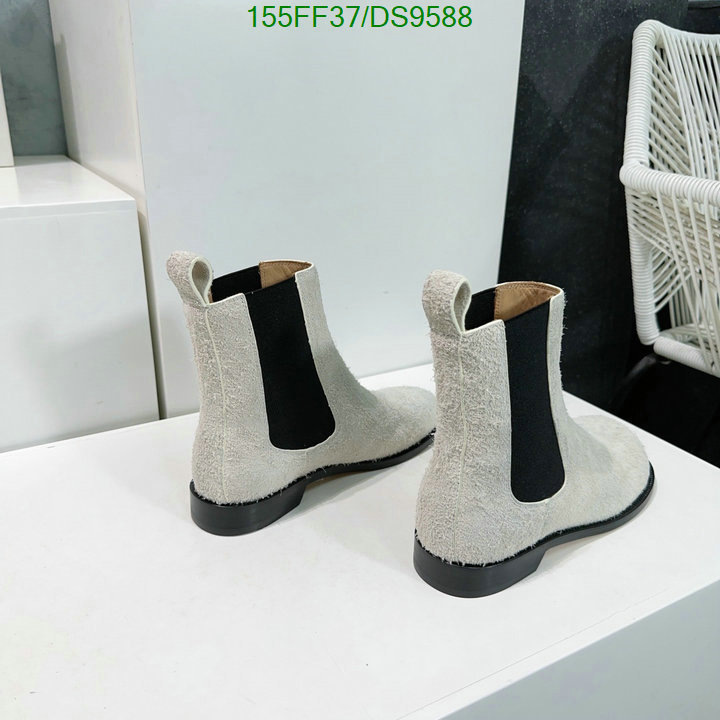 Boots-Women Shoes Code: DS9588 $: 155USD