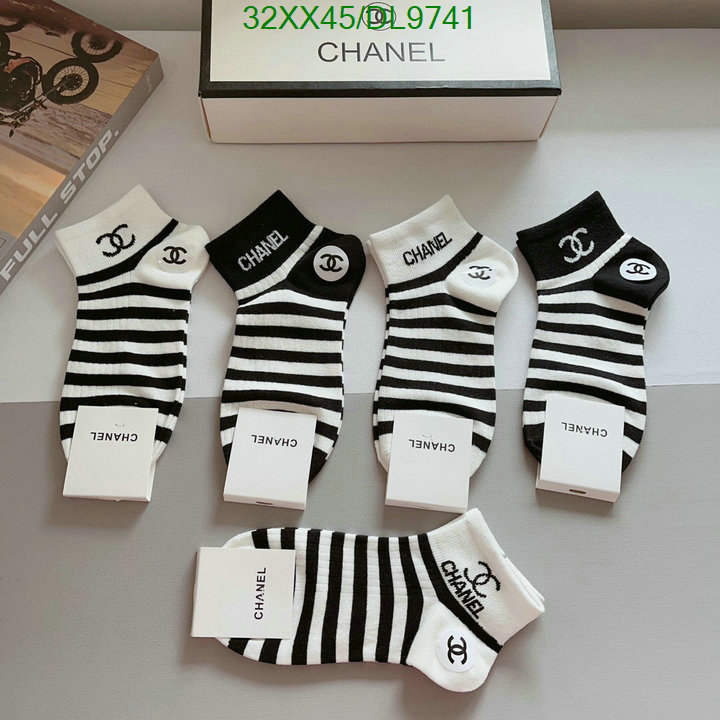 Chanel-Sock Code: DL9741 $: 32USD