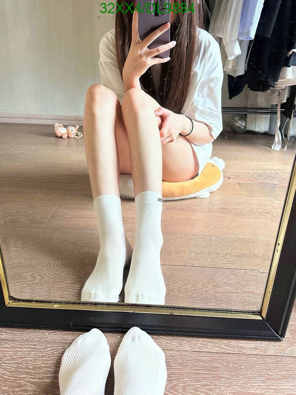 Miu Miu-Sock Code: DL9884 $: 32USD