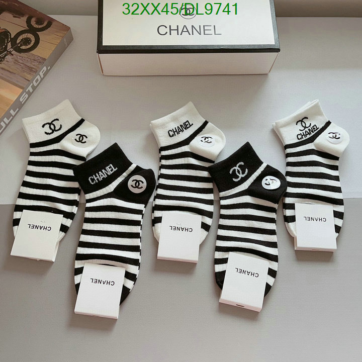 Chanel-Sock Code: DL9741 $: 32USD