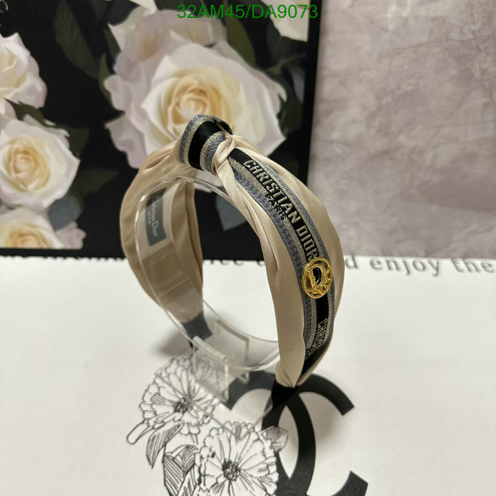 Dior-Headband Code: DA9073 $: 32USD