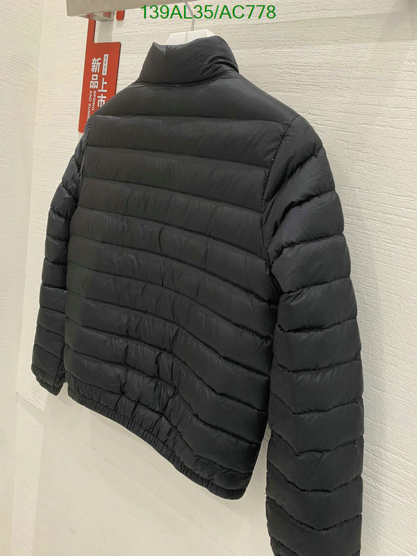 Moncler-Down jacket Women Code: AC778 $: 139USD