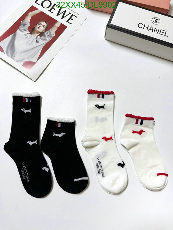 Thom Browne-Sock Code: DL9902 $: 32USD