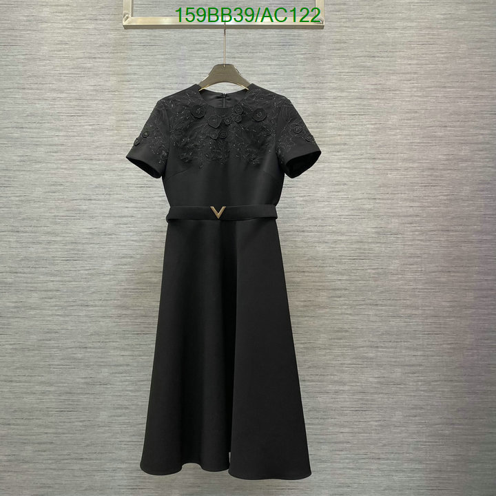 Valentino-Clothing Code: AC122 $: 159USD