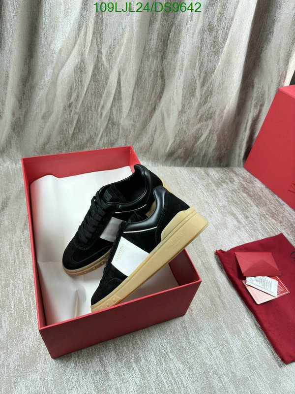 Valentino-Men shoes Code: DS9642 $: 109USD