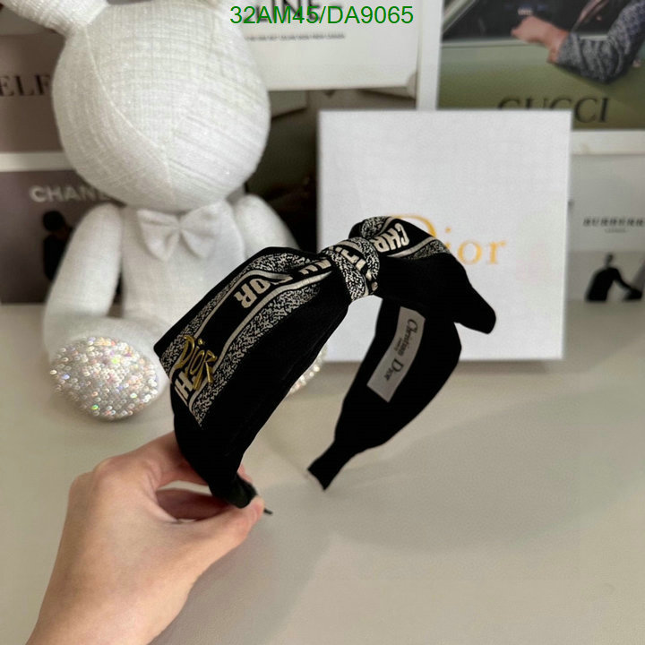 Dior-Headband Code: DA9065 $: 32USD