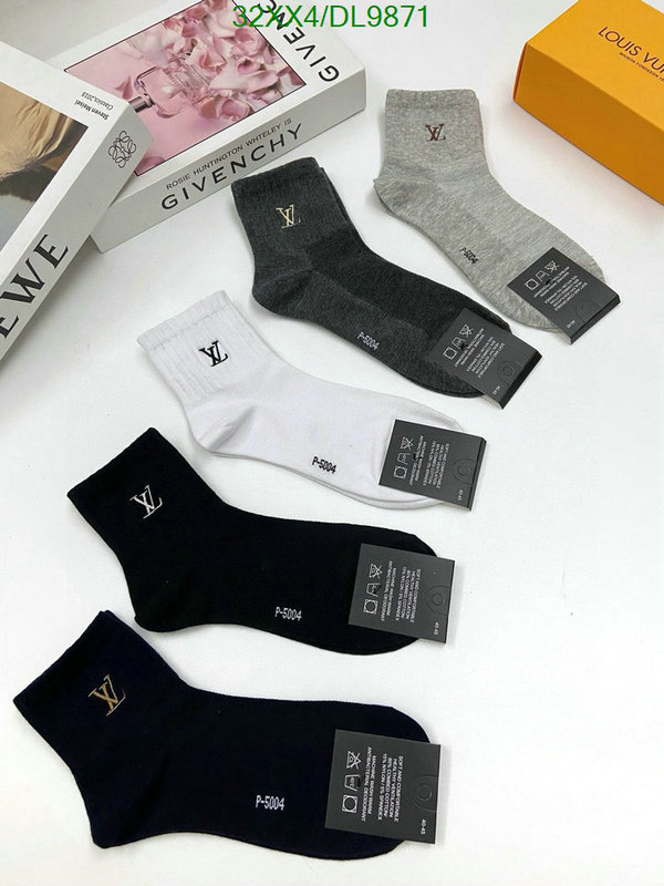 LV-Sock Code: DL9871 $: 32USD