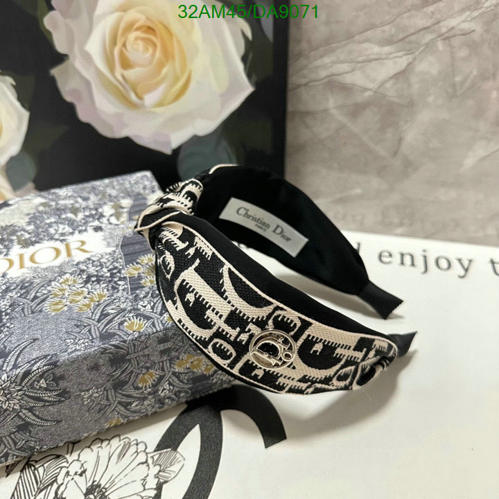 Dior-Headband Code: DA9071 $: 32USD