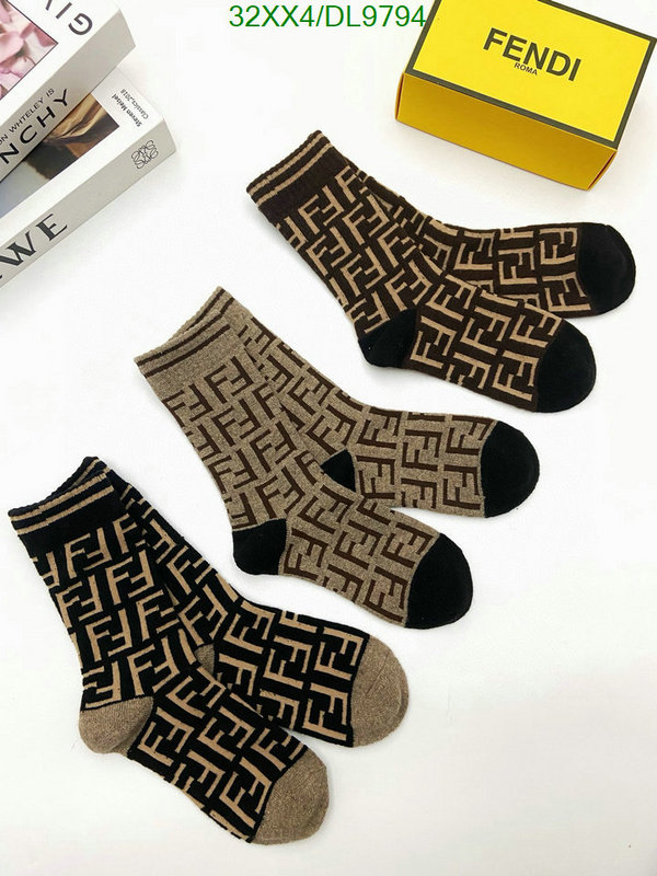 Fendi-Sock Code: DL9794 $: 32USD