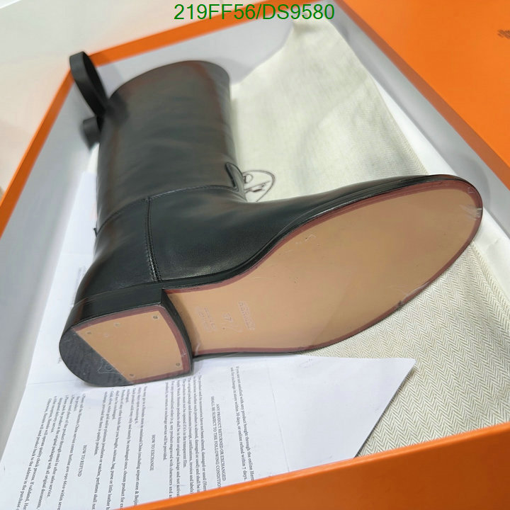 Boots-Women Shoes Code: DS9580 $: 219USD