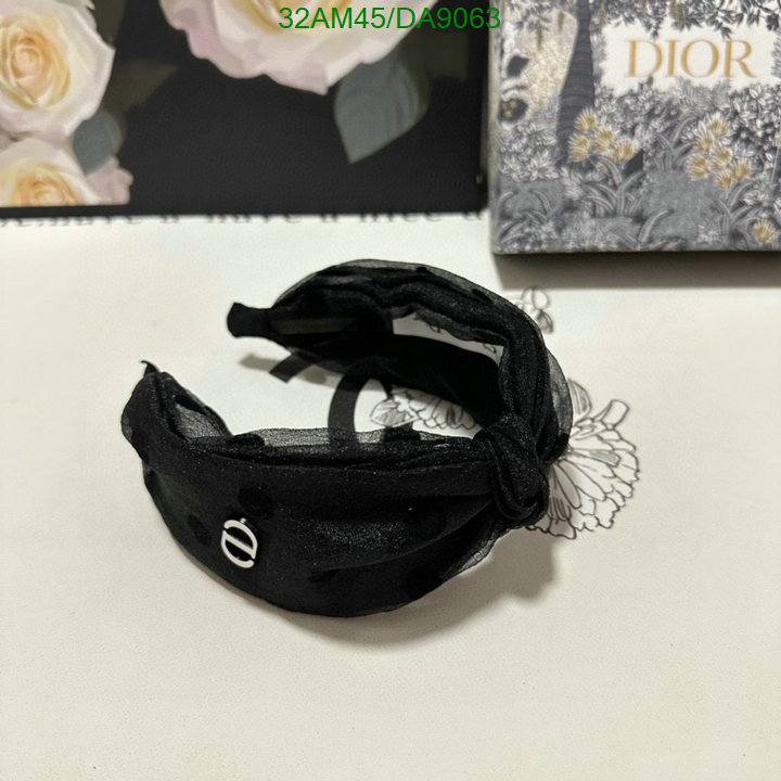 Dior-Headband Code: DA9063 $: 32USD