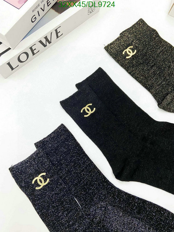 Chanel-Sock Code: DL9724 $: 32USD