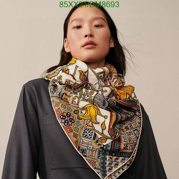 Hermes-Scarf Code: DM8693 $: 85USD