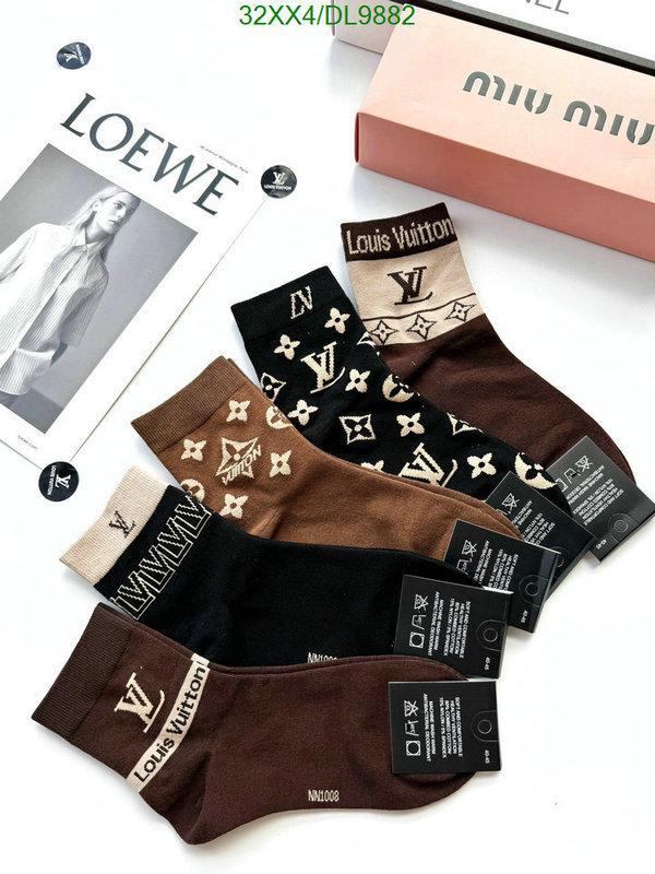 LV-Sock Code: DL9882 $: 32USD