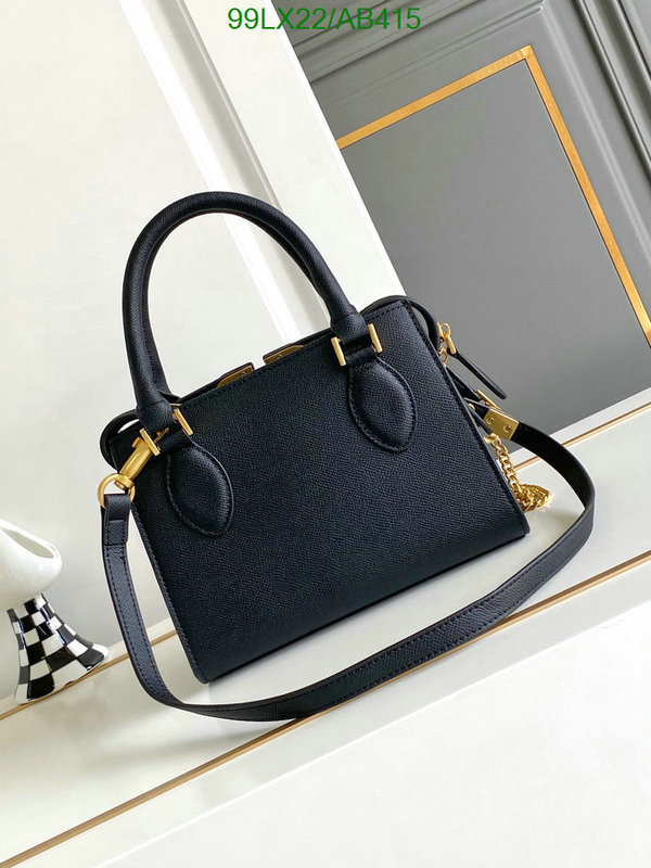 Valentino-Bag-4A Quality Code: AB415 $: 99USD