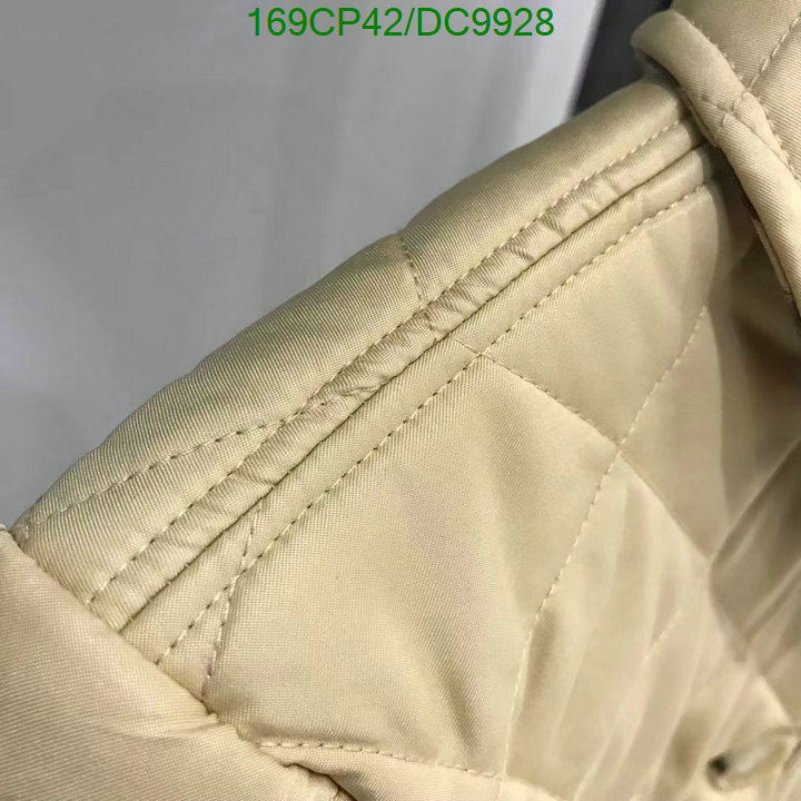 Burberry-Down jacket Women Code: DC9928 $: 169USD