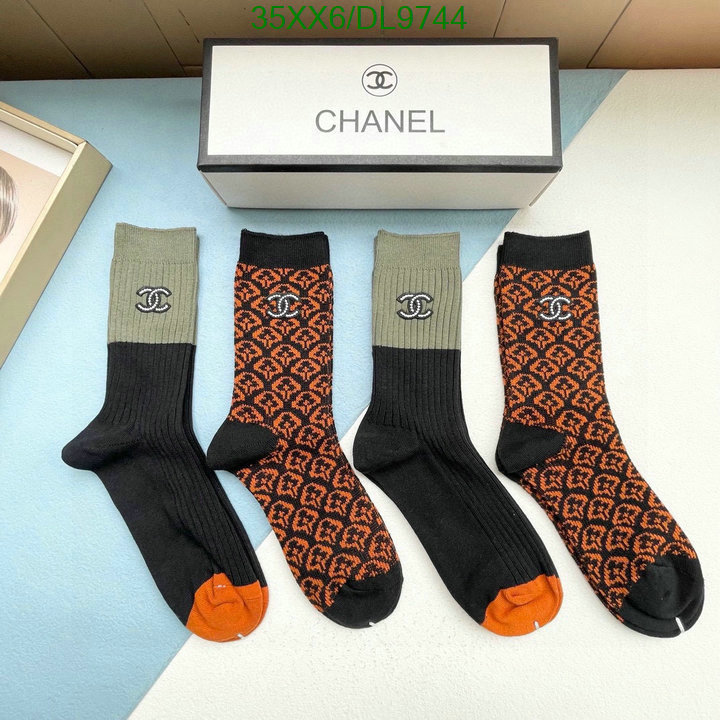 Chanel-Sock Code: DL9744 $: 35USD