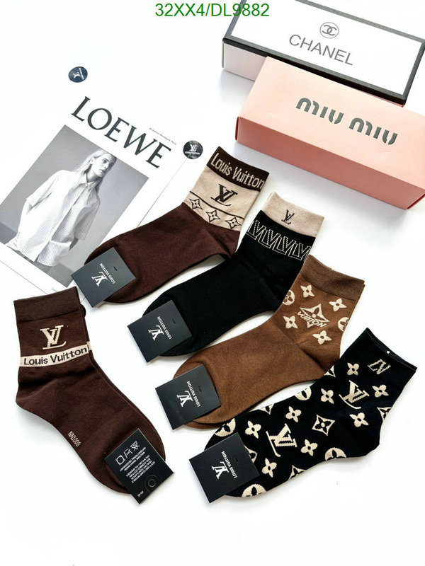 LV-Sock Code: DL9882 $: 32USD