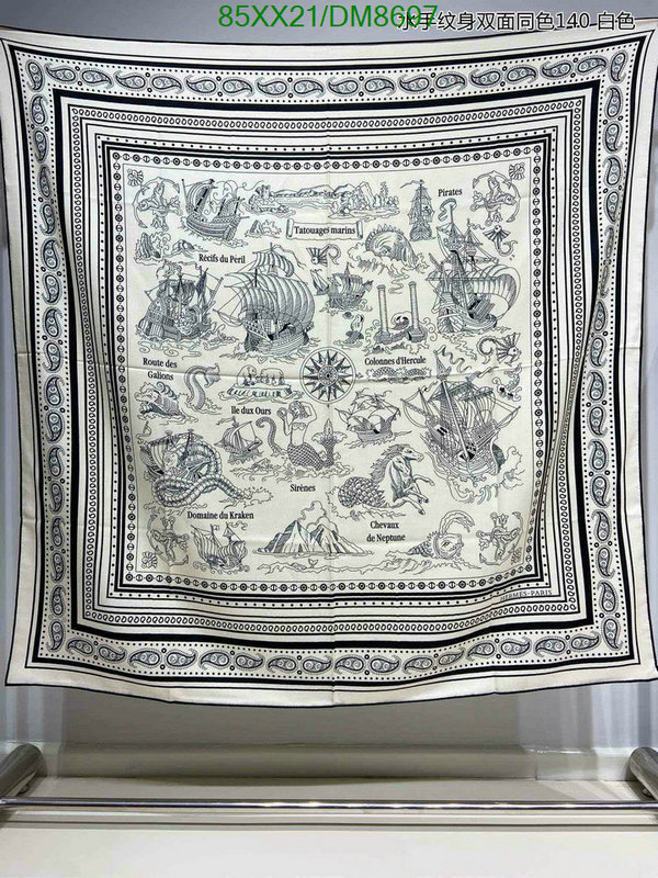 Hermes-Scarf Code: DM8697 $: 85USD