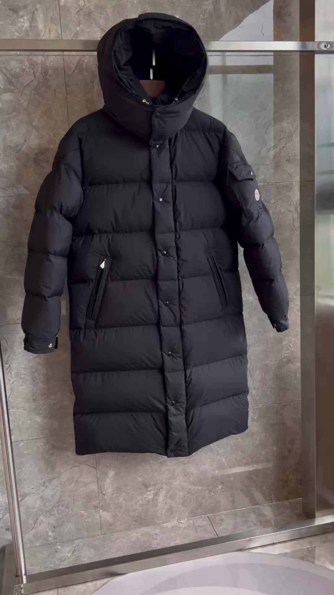 Moncler-Down jacket Men Code: AC775 $: 219USD