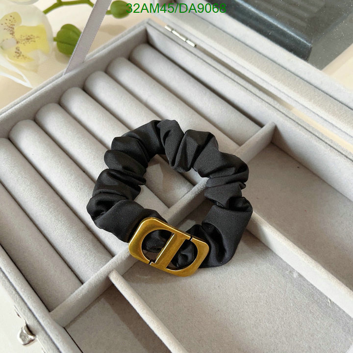 Dior-Headband Code: DA9068 $: 32USD