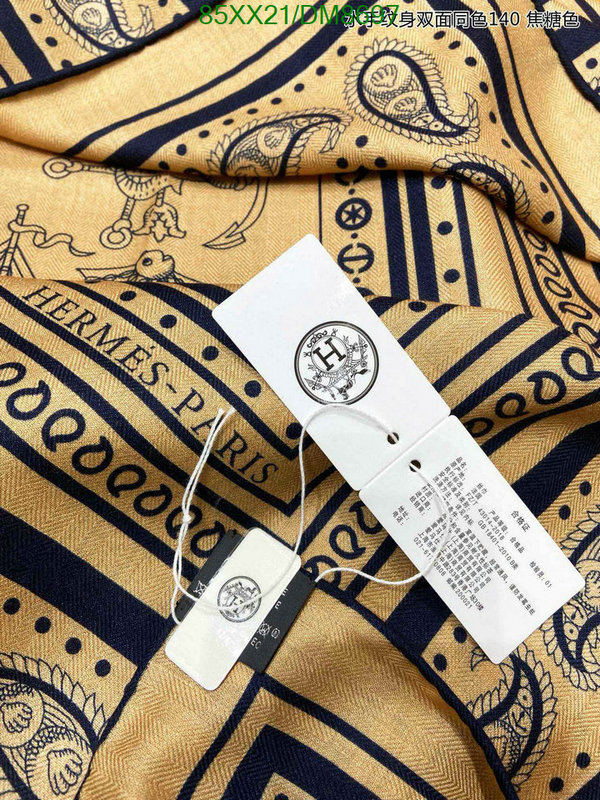 Hermes-Scarf Code: DM8697 $: 85USD