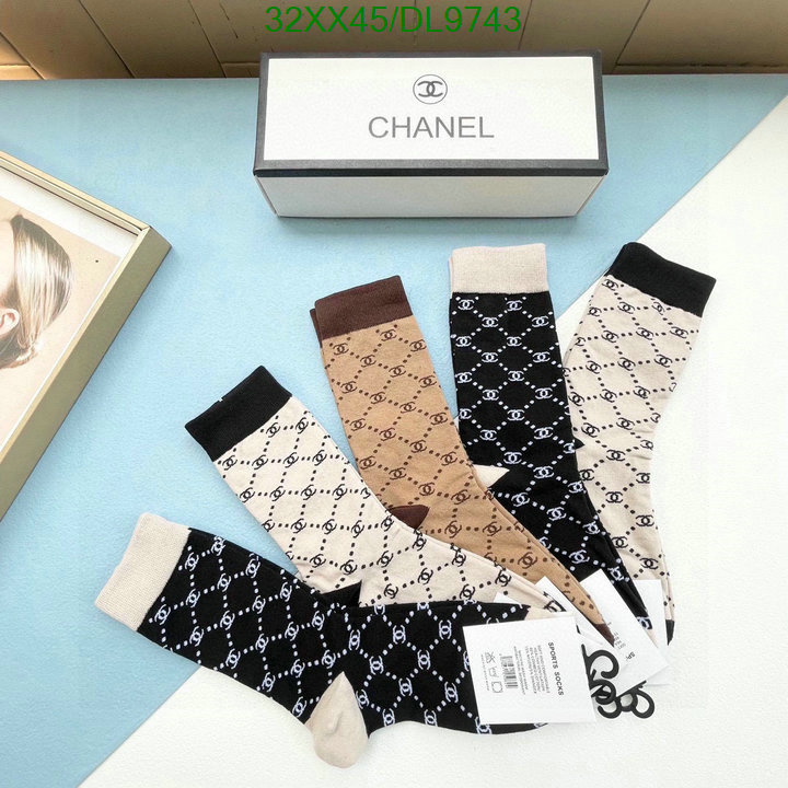 Chanel-Sock Code: DL9743 $: 32USD