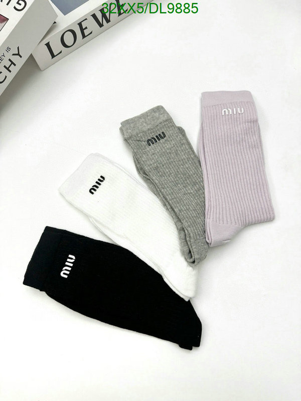 Miu Miu-Sock Code: DL9885 $: 32USD