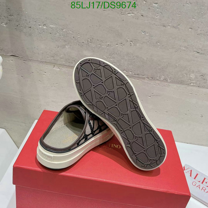 Valentino-Men shoes Code: DS9674 $: 85USD