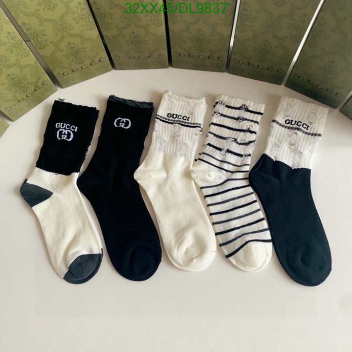 Gucci-Sock Code: DL9837 $: 32USD