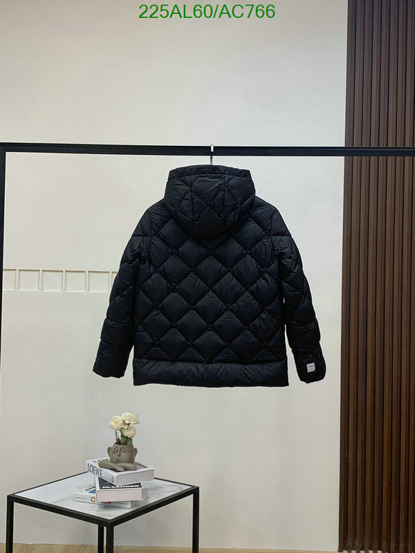 MaxMara-Down jacket Women Code: AC766 $: 225USD