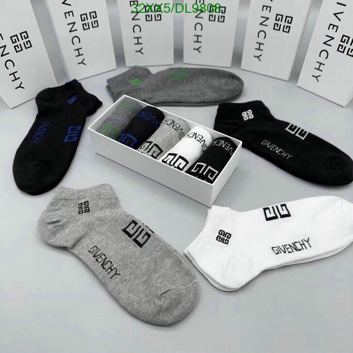 Givenchy-Sock Code: DL9808 $: 32USD